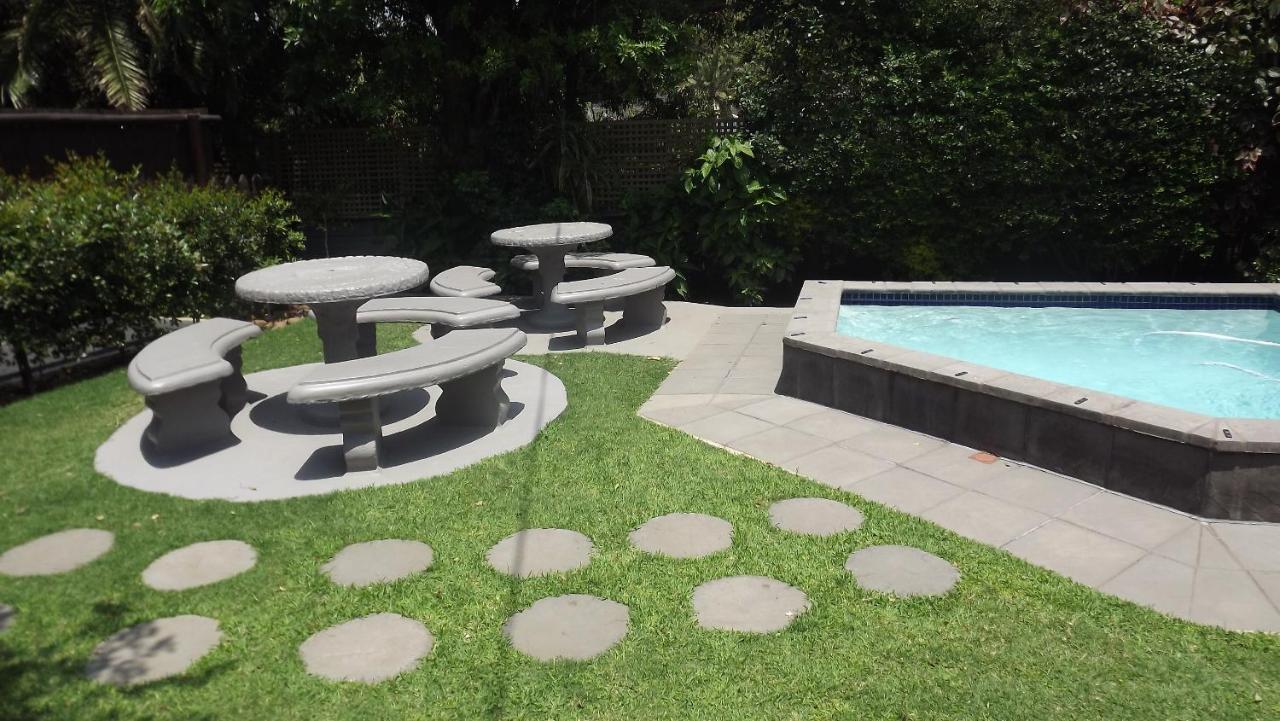 Akidogo Guest House Durban Esterno foto